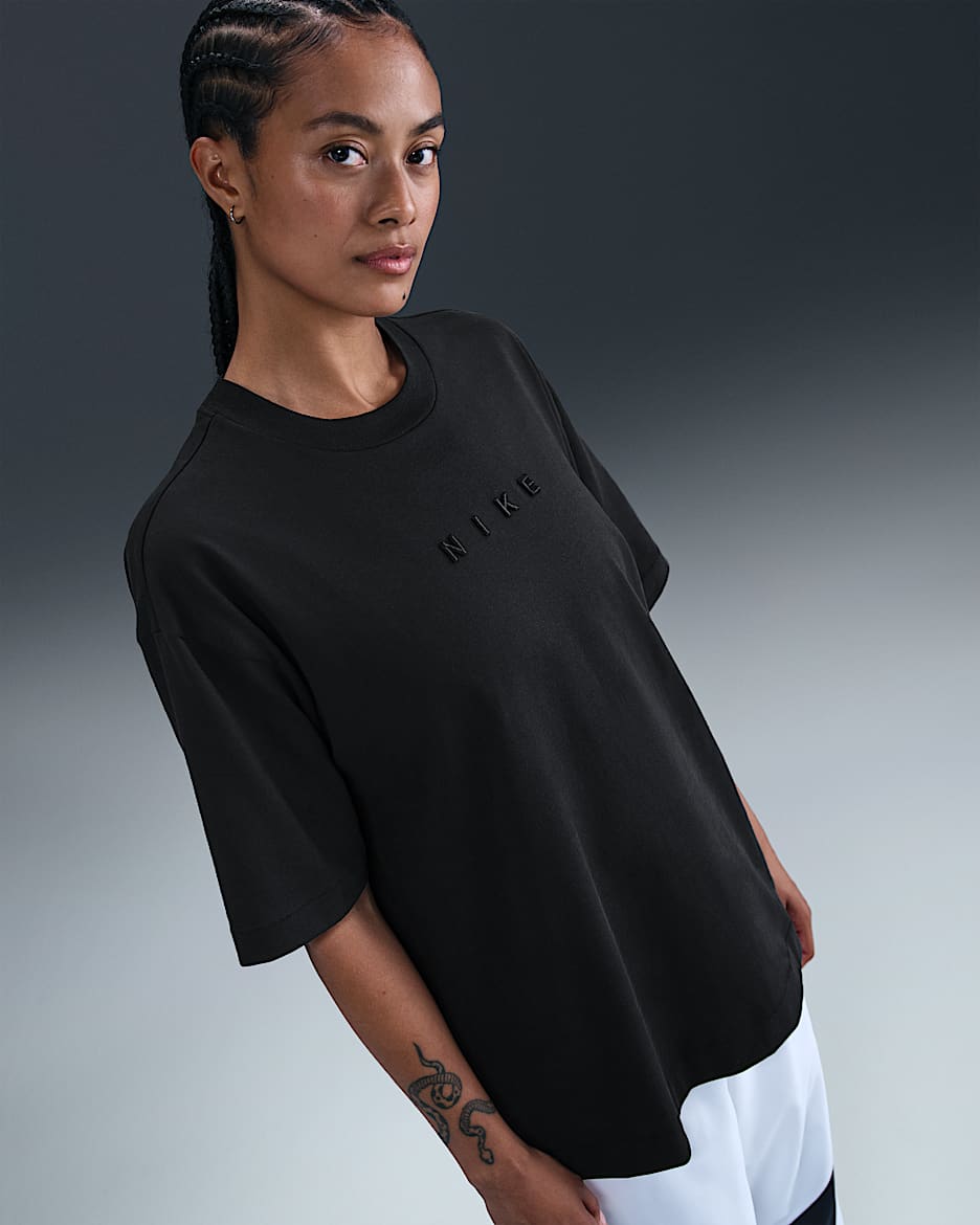 【NIKE】★NSW Women's Oversized Short-Sleeve T-Shirt★ Nike Sportswear Women's Oversized Short-Sleeve T-Shirt. Nike LU